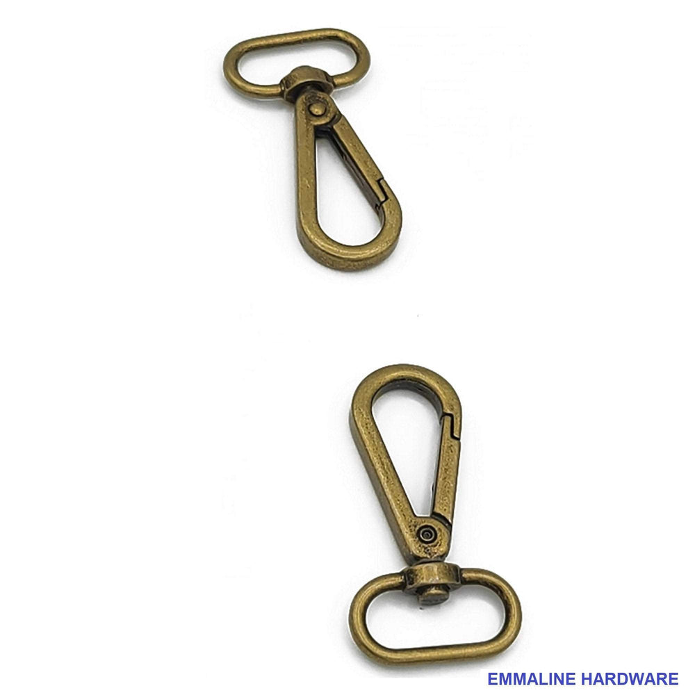 
                  
                    Flat Hook - 1" inch - Swivel Snap Hooks - 25mm - Bag Hardware - Multiple Colors - by Emmaline - ( FLATHOOK-1INCH )
                  
                