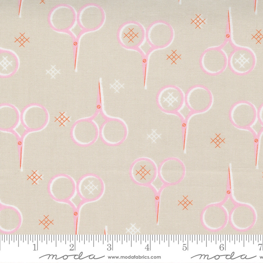 MAKE TIME - Scissors - Cloud - by Aneela Hoey - Moda - Quilting Cotton Fabric - ( 24571 16 )